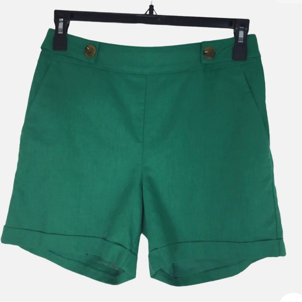 A Loves A Green Linen Shorts